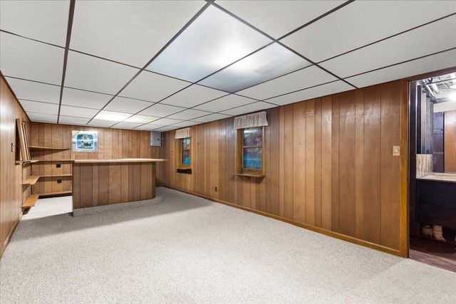N69W13409 Harding DRIVE, Menomonee Falls, WI 53051