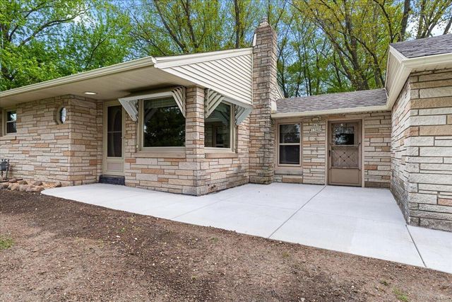 N69W13409 Harding DRIVE, Menomonee Falls, WI 53051