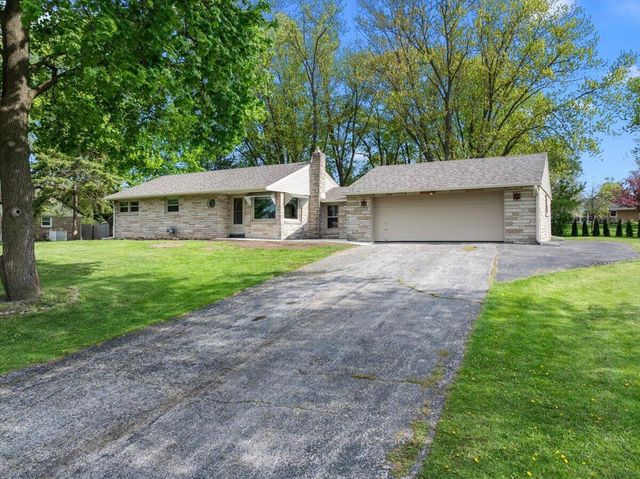 N69W13409 Harding DRIVE, Menomonee Falls, WI 53051