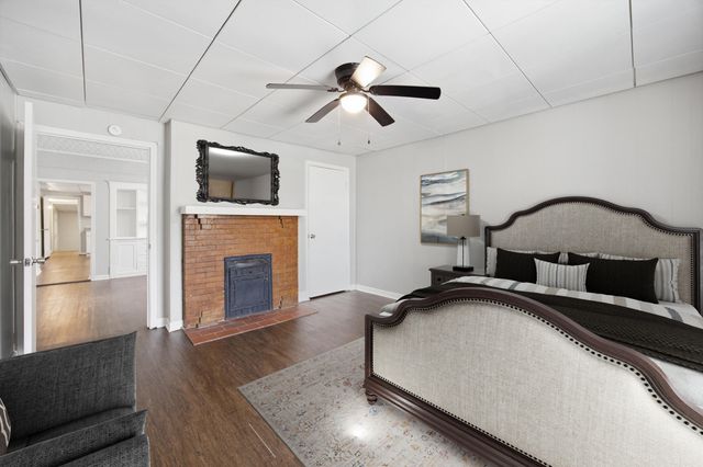 2111 Chamberlain Avenue, Chattanooga, TN 37404