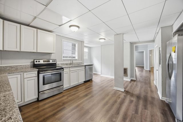 2111 Chamberlain Avenue, Chattanooga, TN 37404