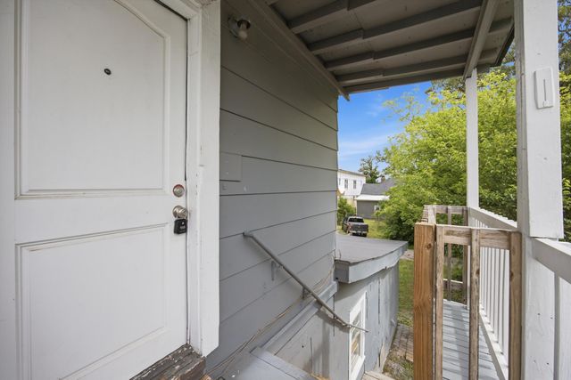 2111 Chamberlain Avenue, Chattanooga, TN 37404