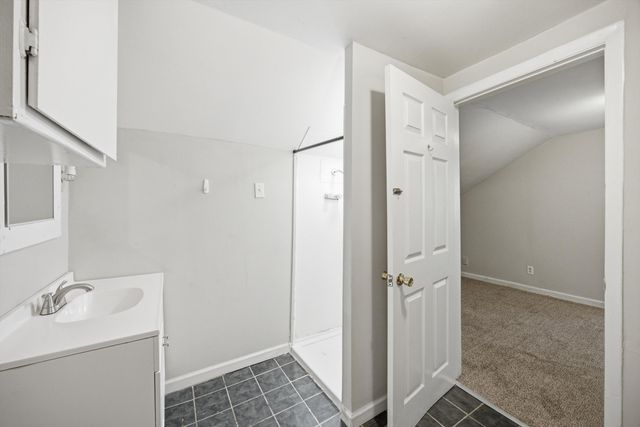 2111 Chamberlain Avenue, Chattanooga, TN 37404