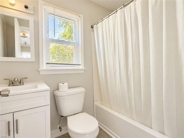 224 Palen Ave, Newport News, VA 23601