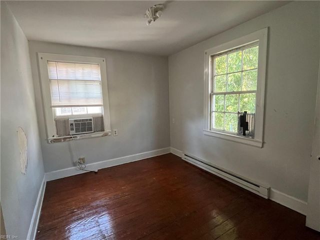 224 Palen Ave, Newport News, VA 23601