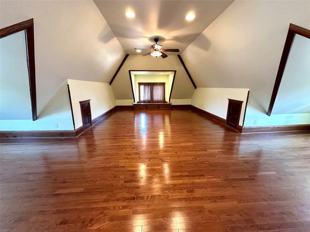 1137 West Street, Grinnell, IA 50112