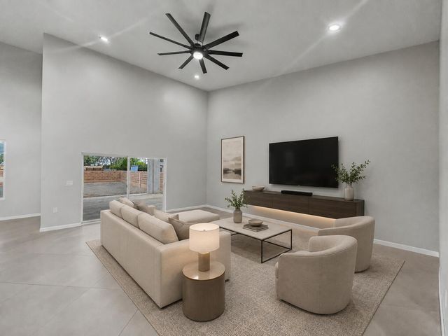 1321 Van Cleave Road NW, Albuquerque, NM 87107