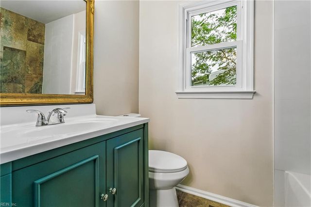 3 Alpine ST, Newport News, VA 23606