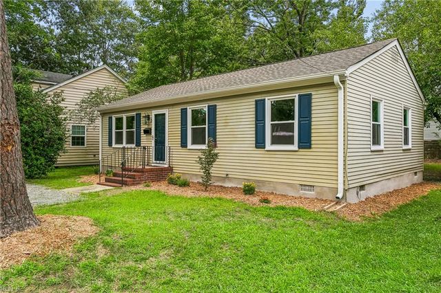 3 Alpine ST, Newport News, VA 23606