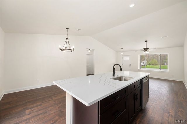 7792 Gifford Road, Rome, NY 13440