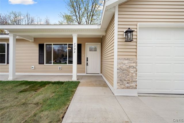 7792 Gifford Road, Rome, NY 13440