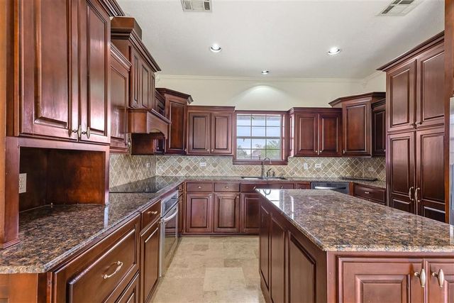 6817 Bonne Meadow Lane, Lake Charles, LA 70605