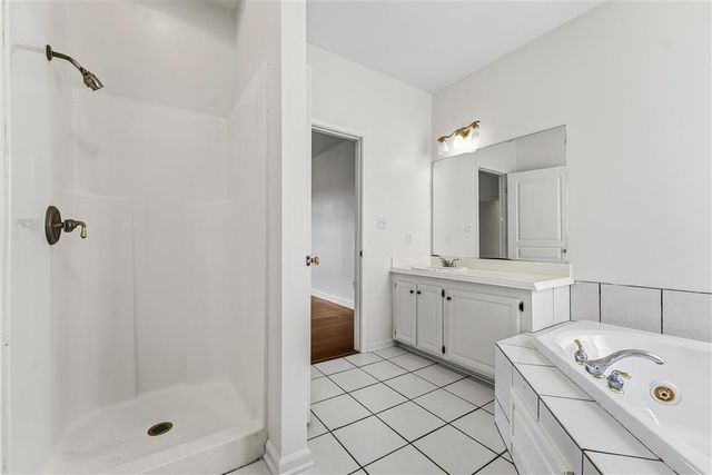 6817 Bonne Meadow Lane, Lake Charles, LA 70605