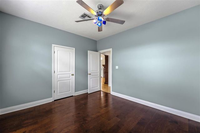 6817 Bonne Meadow Lane, Lake Charles, LA 70605