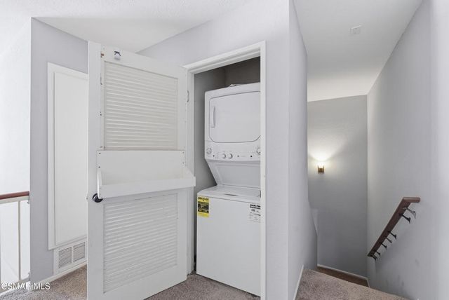 1245 Fitzgerald Road E, Simi Valley, CA 93065