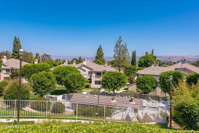 1245 Fitzgerald Road E, Simi Valley, CA 93065
