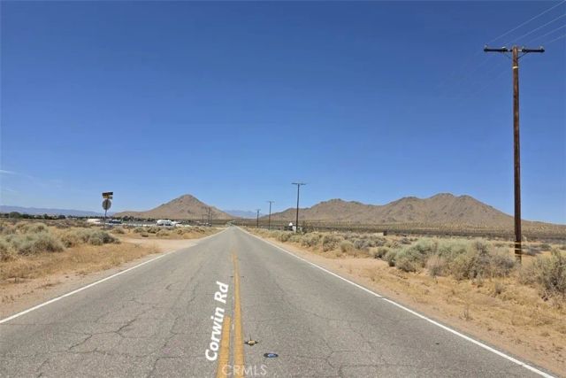 8 Falchion, Apple Valley, CA 92307