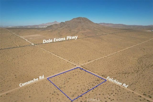 8 Falchion, Apple Valley, CA 92307