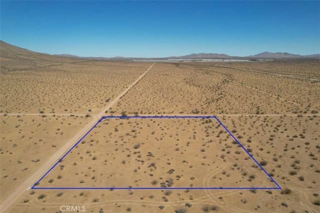 8 Falchion, Apple Valley, CA 92307
