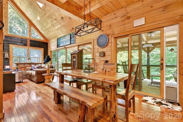 87 Ali Avenue, Bakersville, NC 28705