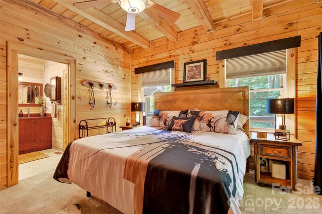87 Ali Avenue, Bakersville, NC 28705