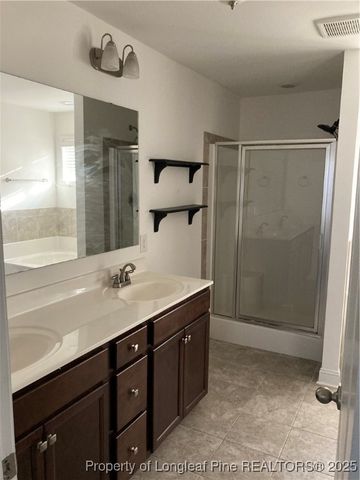 270 Stonebriar Avenue, Raeford, NC 28376