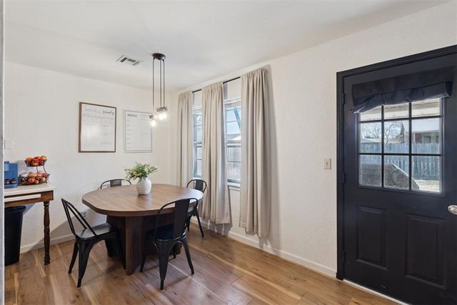 723 Garden Grove, Yukon, OK 73099