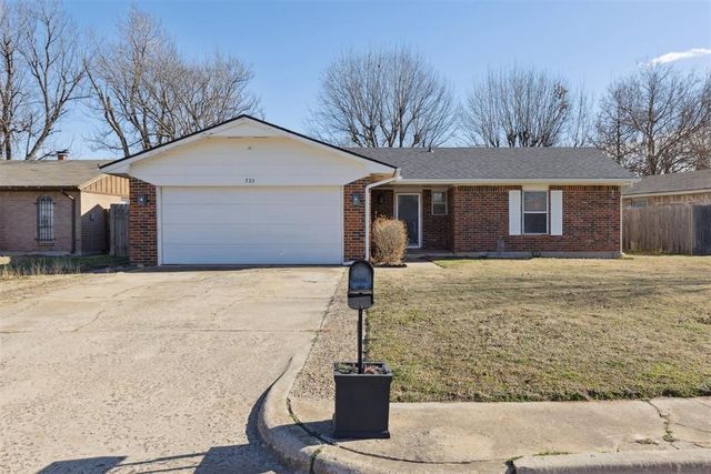 723 Garden Grove, Yukon, OK 73099