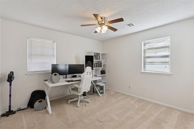 723 Garden Grove, Yukon, OK 73099