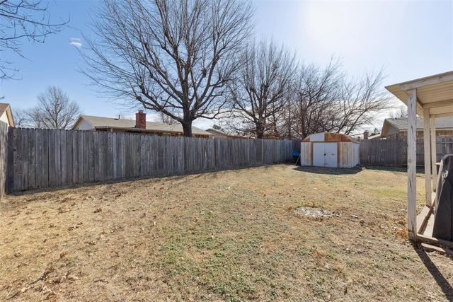 723 Garden Grove, Yukon, OK 73099
