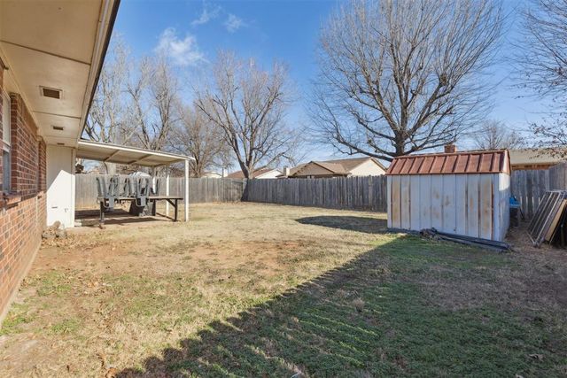 723 Garden Grove, Yukon, OK 73099