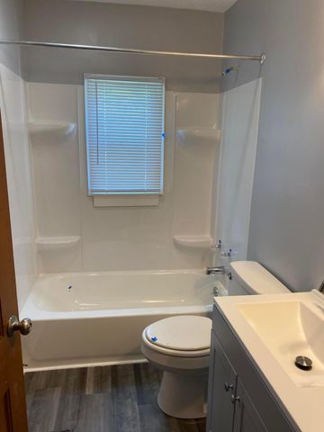 2503 Vendome Drive S, Columbus, OH 43219