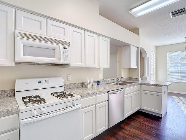 1931 SASSAFRAS DRIVE, Wesley Chapel, FL 33543