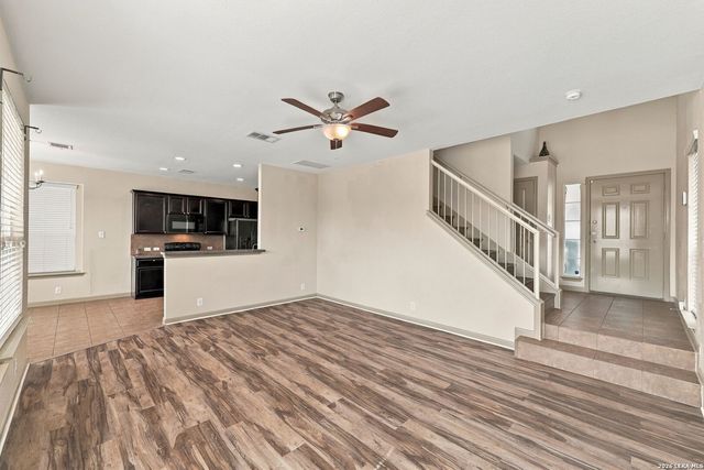 756 Guna Dr, New Braunfels, TX 78130