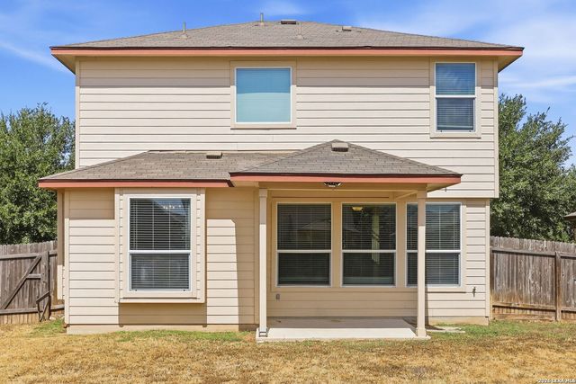 756 Guna Dr, New Braunfels, TX 78130
