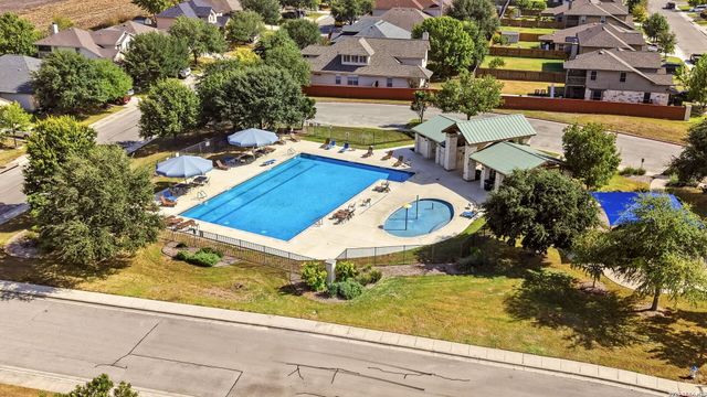 756 Guna Dr, New Braunfels, TX 78130