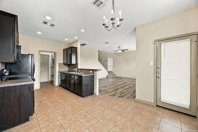 756 Guna Dr, New Braunfels, TX 78130