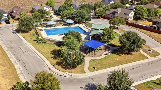 756 Guna Dr, New Braunfels, TX 78130