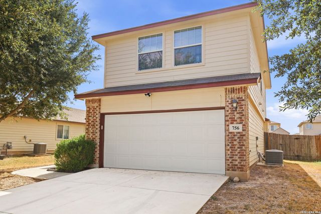756 Guna Dr, New Braunfels, TX 78130
