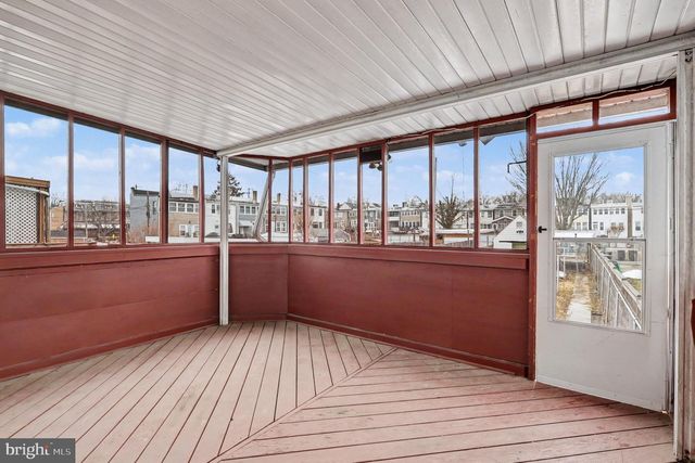 637 HAMILTON ST NW, Washington, DC 20011