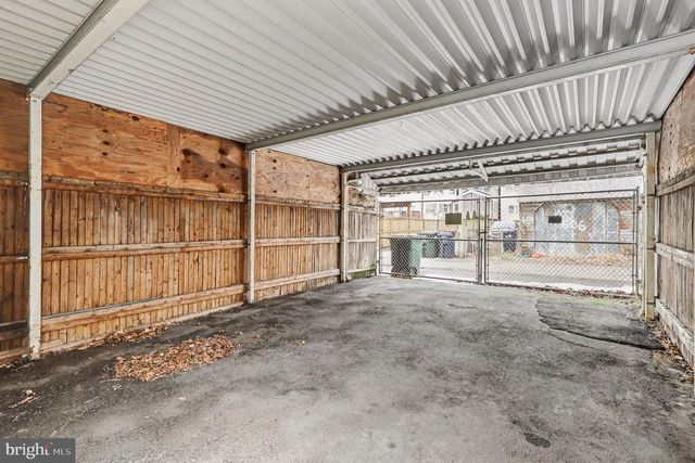 637 HAMILTON ST NW, Washington, DC 20011