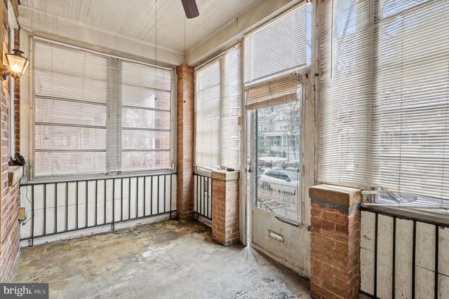 637 HAMILTON ST NW, Washington, DC 20011