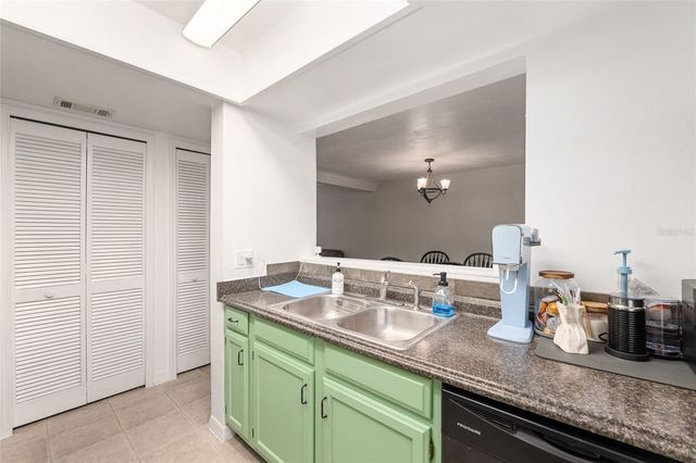 900 SW 62ND BOULEVARD D24, Gainesville, FL 32607