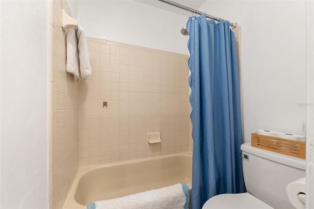 900 SW 62ND BOULEVARD D24, Gainesville, FL 32607