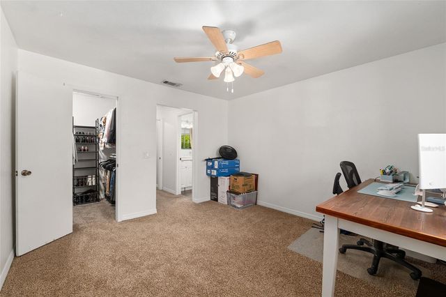 900 SW 62ND BOULEVARD D24, Gainesville, FL 32607