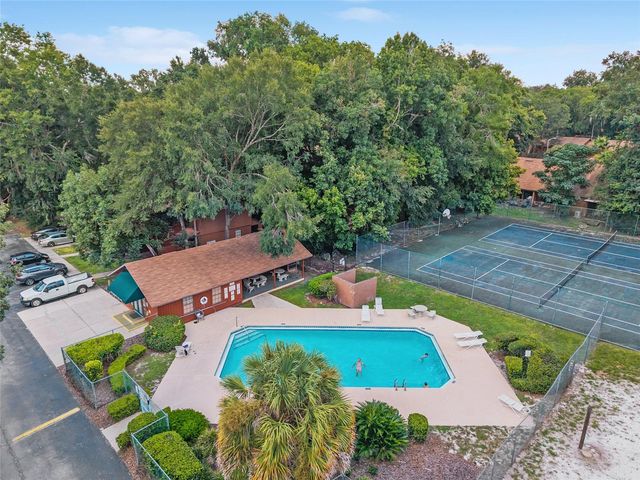 900 SW 62ND BOULEVARD D24, Gainesville, FL 32607