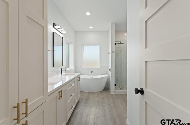 15510 C R 434, Lindale, TX 75771