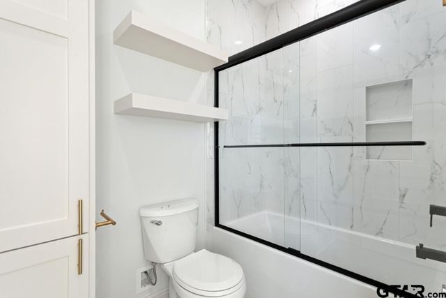 15510 C R 434, Lindale, TX 75771