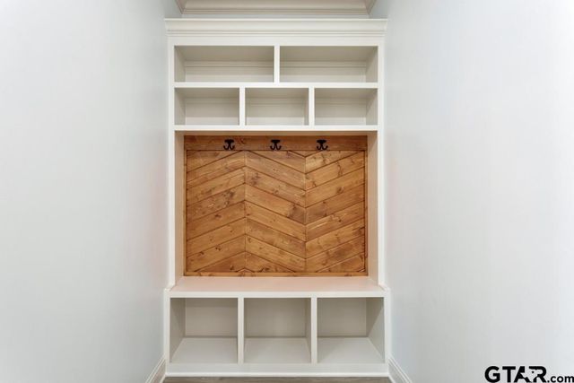 15510 C R 434, Lindale, TX 75771