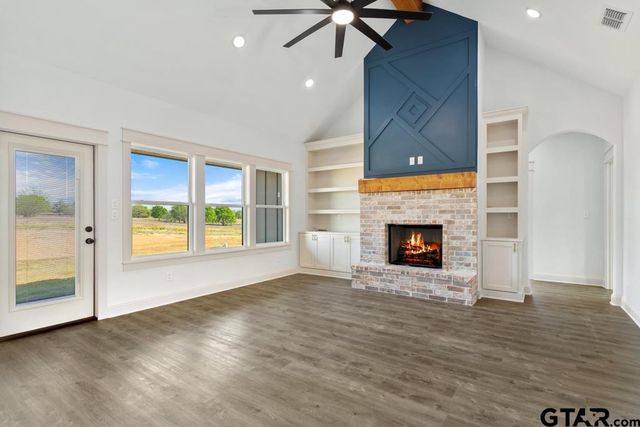 15510 C R 434, Lindale, TX 75771